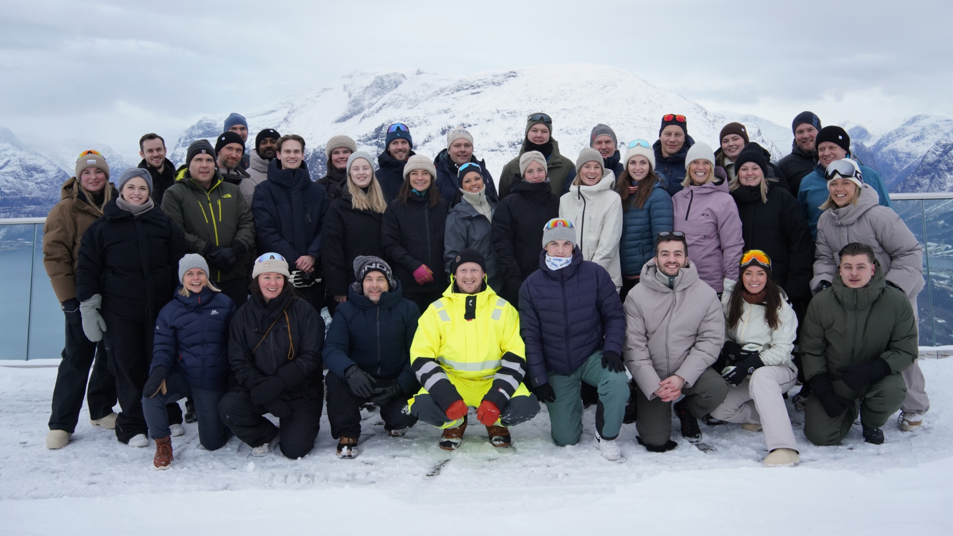 Multi Shield skalljakke fra Strakofa har justerbar hette med flere tilpasningsmuligheter