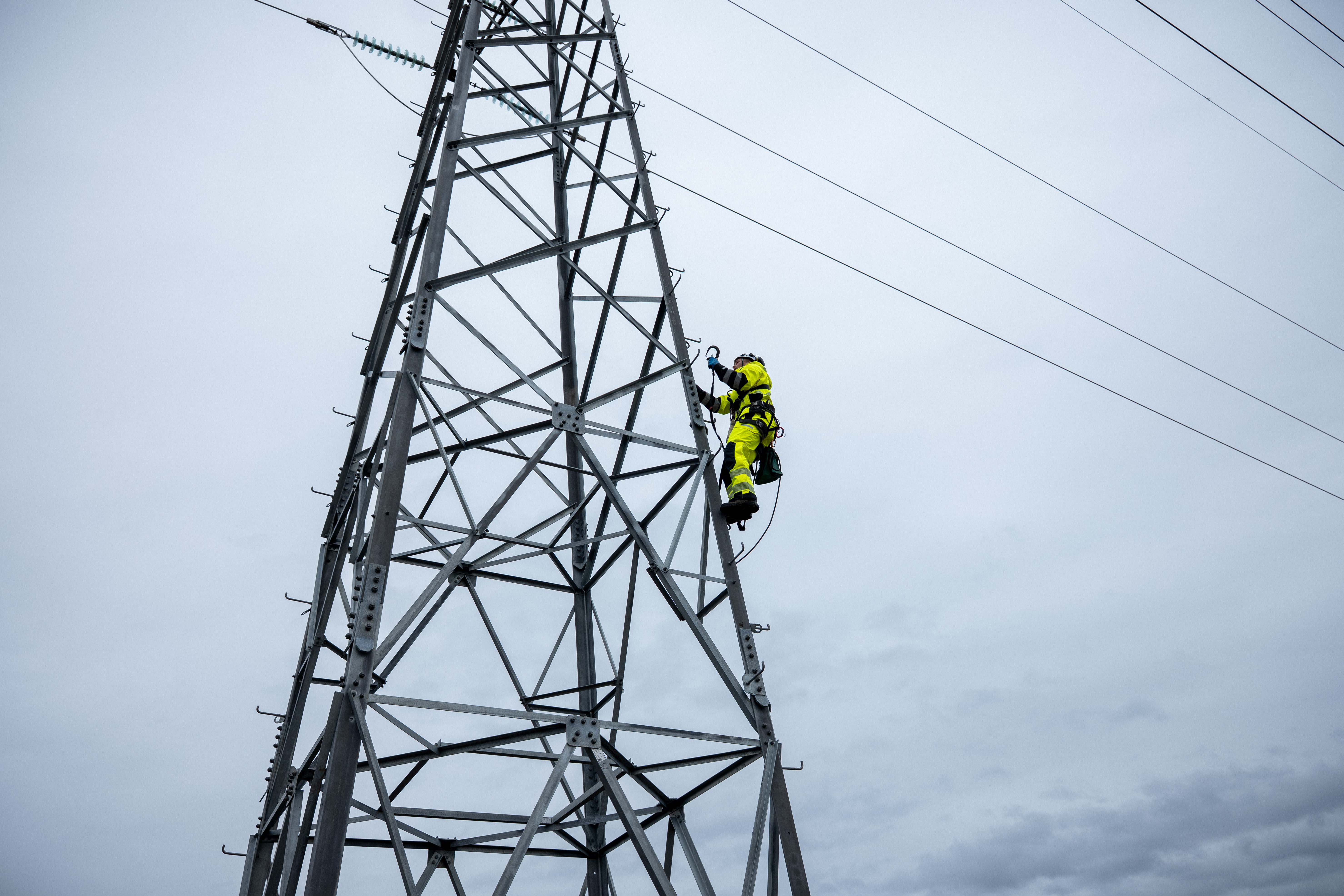 Multi Shield skallserie fra Strakofa er spesielt utviklet for de som jobber innen kraft og energi